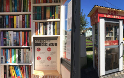 Dorfkinder schnitzen sich Bücherei – ein soziales Kunstprojekt zur Leseförderung